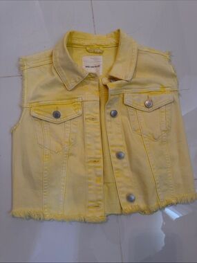 Avec Les Filles Yellow Sleeveless Denim Vest with Frayed Hem